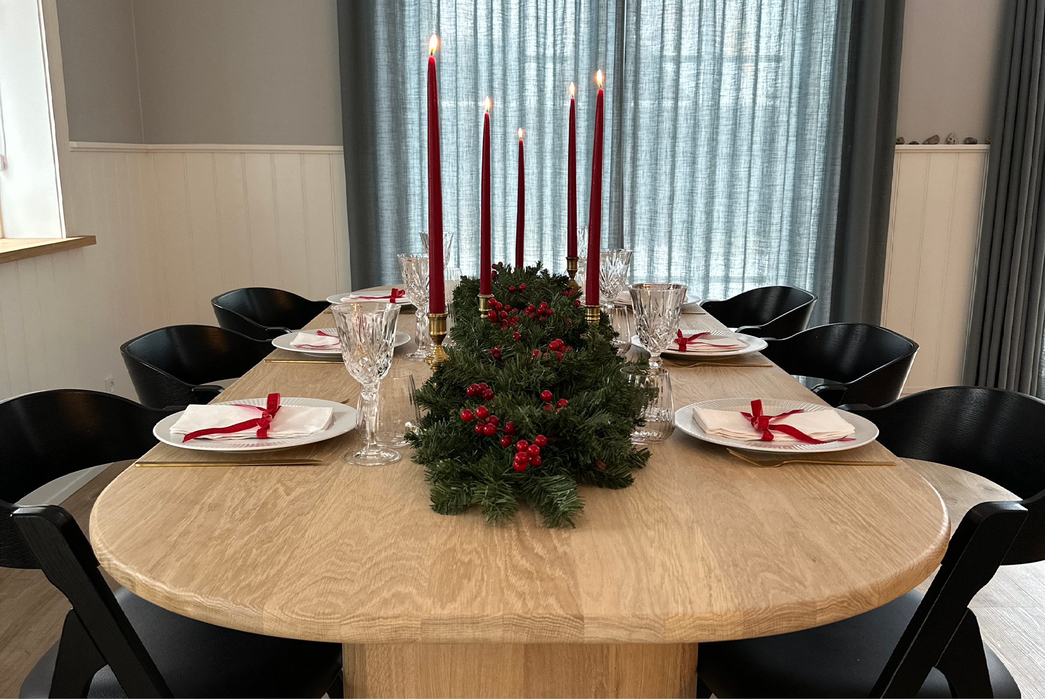 Juleborddækning ovalt bord